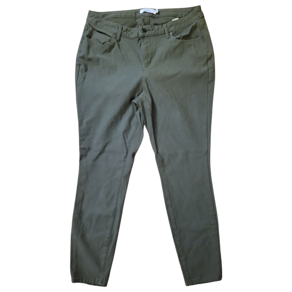 JustFab Olive Green Jeans Women's Size 16W